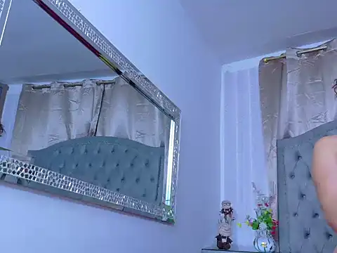 ZamanthaJhones's cam snapshot