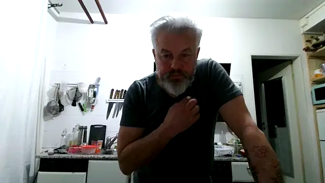 Berg_Boy live sex cam