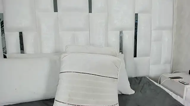 imkrystall's cam snapshot