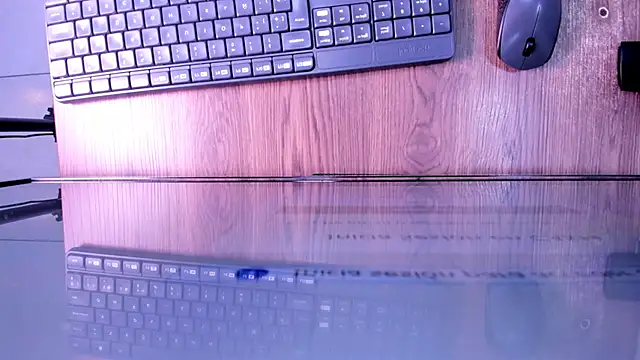 Stacey_white_'s cam snapshot