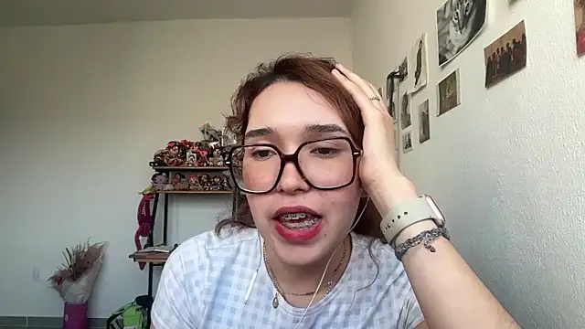 ShebaBonne's cam snapshot