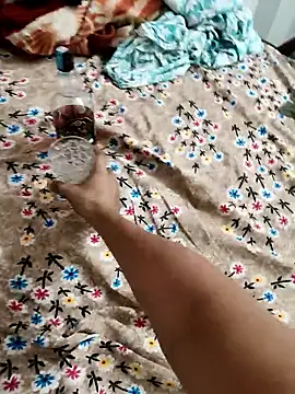 Kunikaji69's cam snapshot