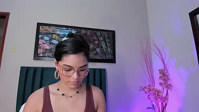 LunaAspen_'s cam snapshot