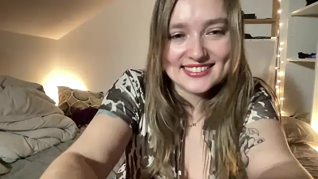 MyMegann's cam snapshot