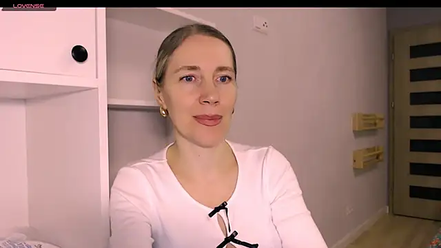 Javelinka's cam snapshot