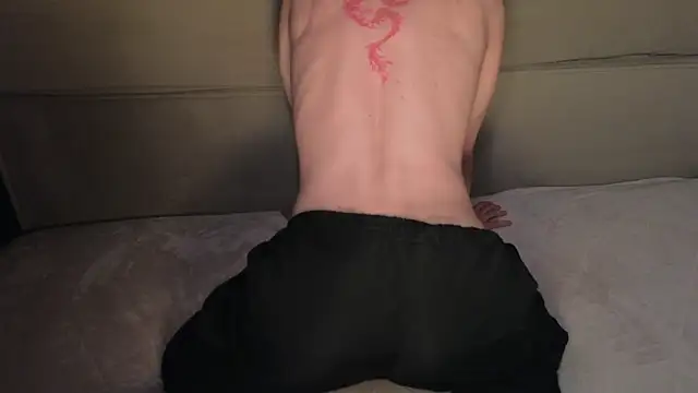 adam_21cm__'s cam snapshot