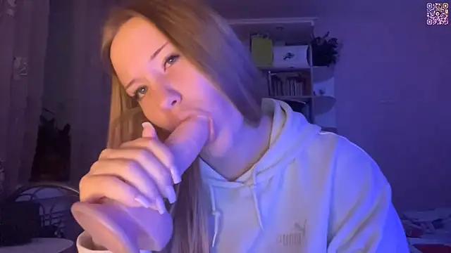 PandaFluff's cam snapshot