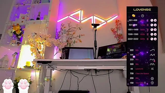 Elena-Marilyn's cam snapshot