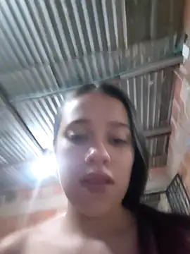 lachiki_plus's cam snapshot