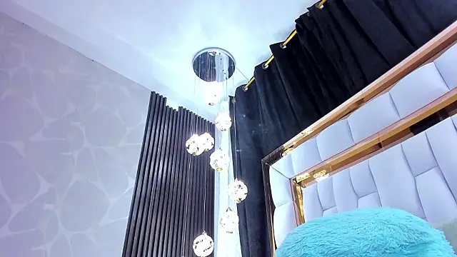 SarayRoyse's cam snapshot