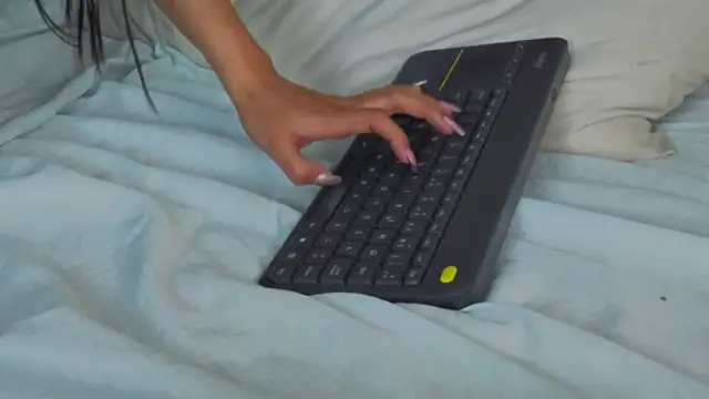 Marcelaa_fox's cam snapshot