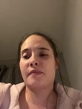 LollyLove_'s cam snapshot