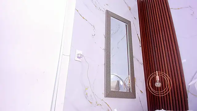 marianarey1_'s cam snapshot