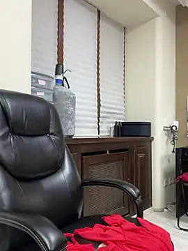 yourselenaa's cam snapshot