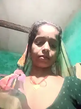 Alisha_beby143's cam snapshot