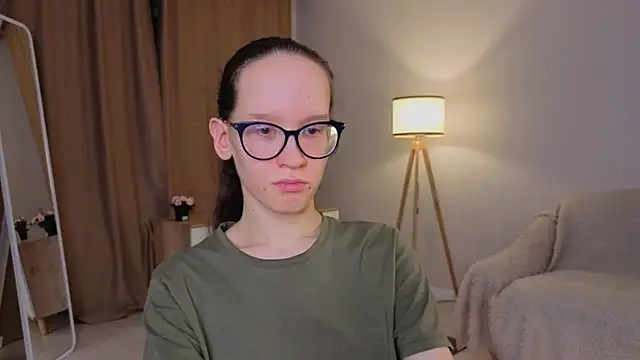 BettyBrowni live sex cam