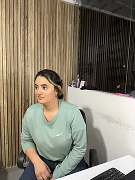 Antonella_Julieta live sex cam