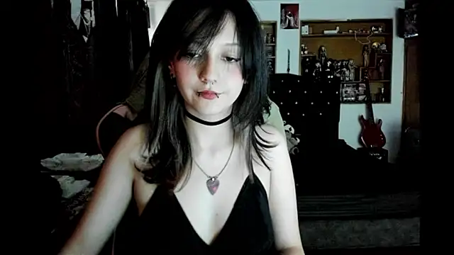 Maki_Zein_ live sex cam