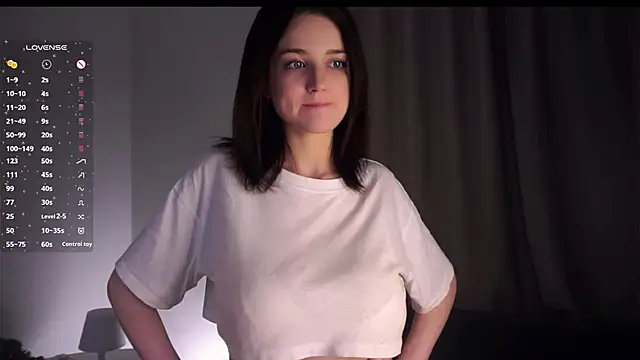 EffieHenri live sex cam