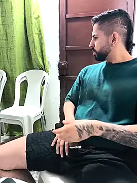 giannis090's cam snapshot