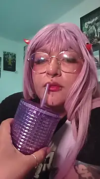 XxGreenGoodxX's cam snapshot