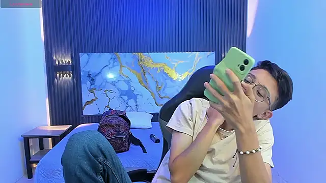 SantiagoRusso18's cam snapshot