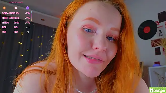 JoyceJones's cam snapshot