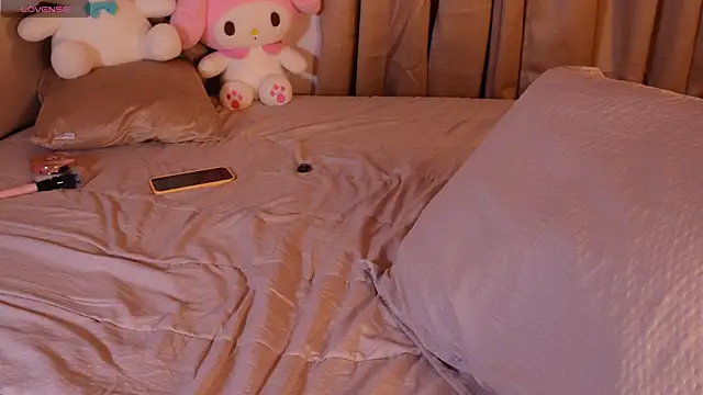 Enyoll_ live sex cam