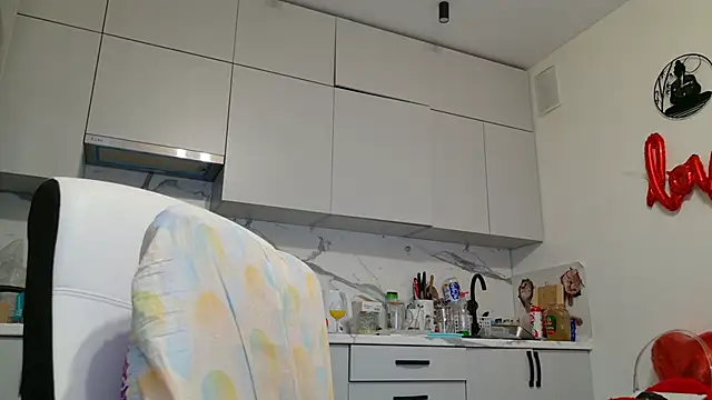 SimaGoldy live sex cam