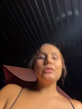 Noa_Harper-'s cam snapshot