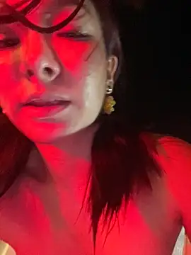 Mariana-Velasquez's cam snapshot