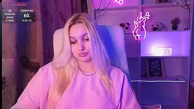 adrelaxina's cam snapshot