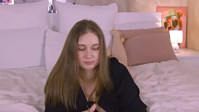 EllieHayes's cam snapshot