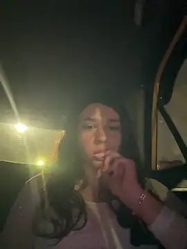 BabyKathy's cam snapshot