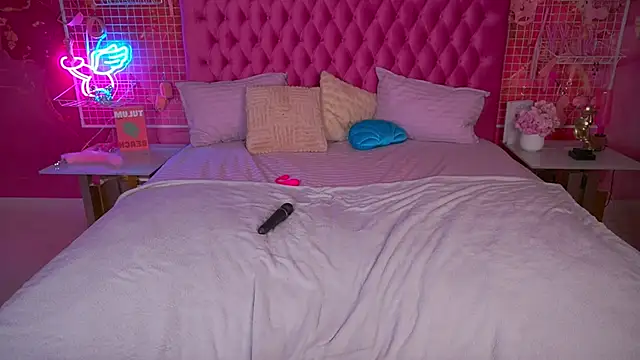 SusieWood live sex cam