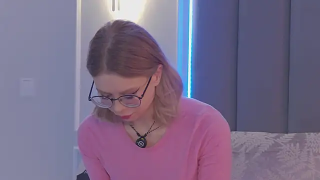 Ivy_Allen's cam snapshot