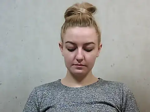 KelGrov2's cam snapshot