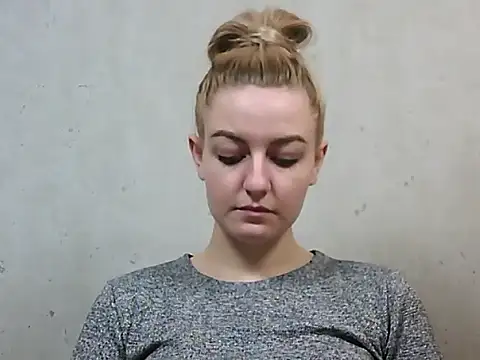 KelGrov2's cam snapshot