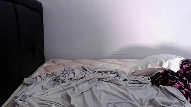 karinsex696969's cam snapshot