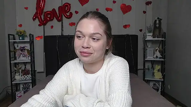 LaraPika's cam snapshot