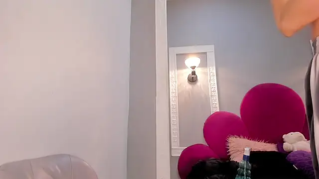 Bonniie_22's cam snapshot