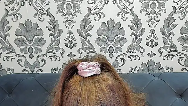 LissaBigTitts's cam snapshot