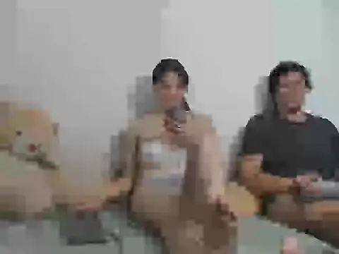 Emilyandjack04's cam snapshot