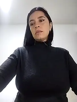 hailey85 live sex cam