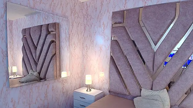 GISELLE_HOTLOVE's cam snapshot