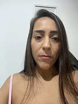 lucioliveira live sex cam