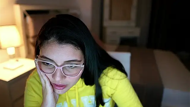 Camilaa_bueno live sex cam