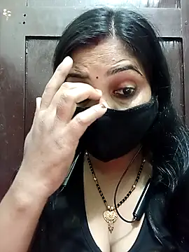 Payal-001's cam snapshot