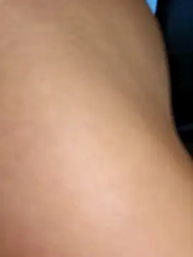 LovelyLucinda's cam snapshot