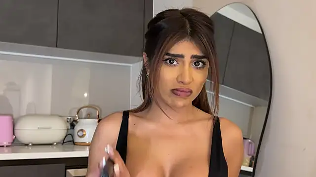 ArabicBarbie live sex cam